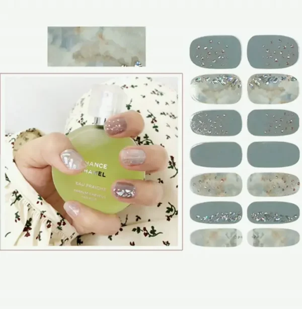 SIUSIO's 112-Piece Nail Stickers Set with Crystal File